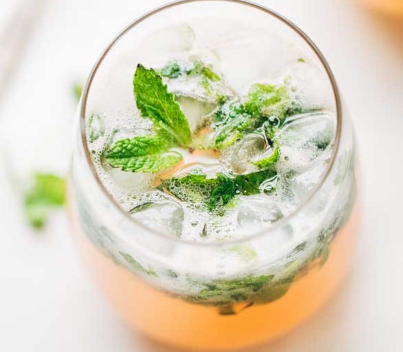 Grapefruit Mojitos for Two #drinks #cocktails