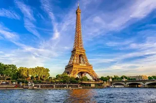 Eiffel Tower Paris Top 5 Tourist Places Pakistantravelerspk