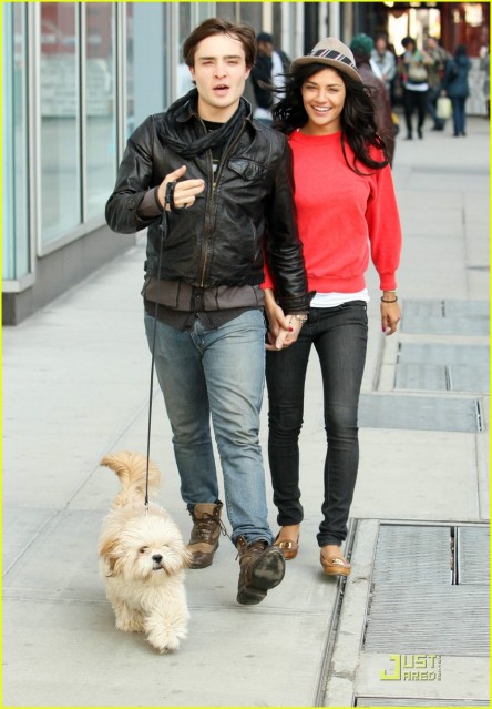 ed westwick and jessica szohr. jessica szohr and ed westwick