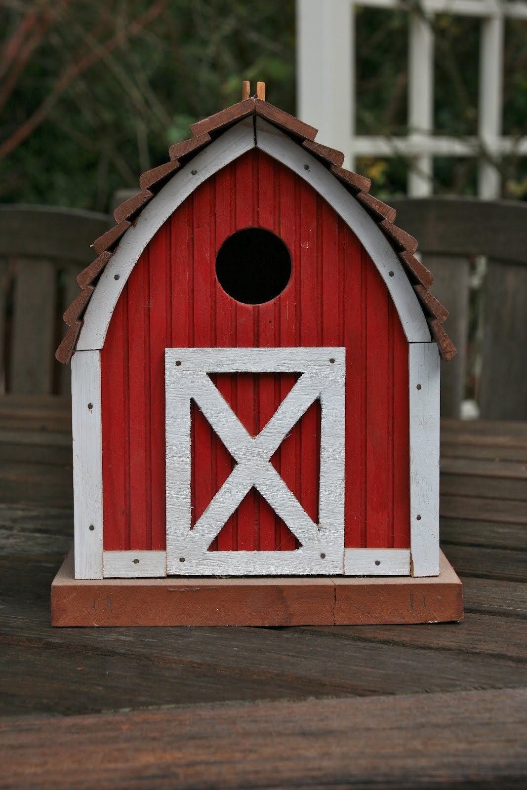 vignette design: Birdhouse Love