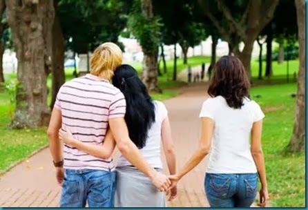 Keep-Your-Man-From-Cheating-Guy-And-Woman-Holding-Hands