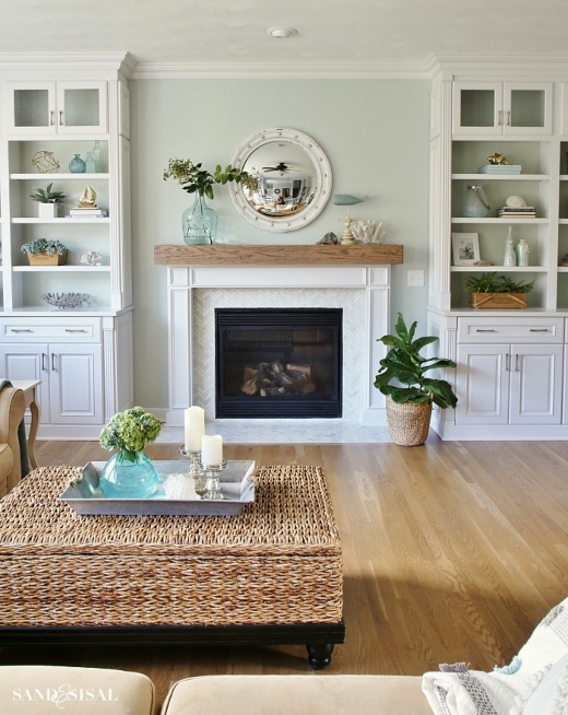 Living Rooms Painted in Sherwin Williams Sea Salt Paint