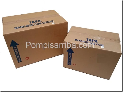 Caja de envío de paquete en compras de pantalones de mezclilla estilo colombianos