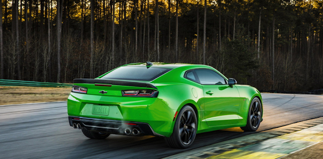 2017 Chevrolet Camaro 1LE Coupe Rear