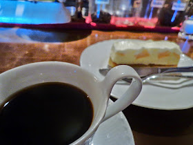 カフェクル シックな喫茶店 Cafe Fill De Vincennes カフェ フィユ ドゥ ヴァンサンヌ
