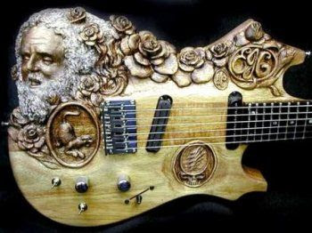 UNIQUE DESIGN OF GUITAR 