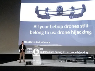 RootedCon 2016 - Pedro Cabrera secuestrando drones