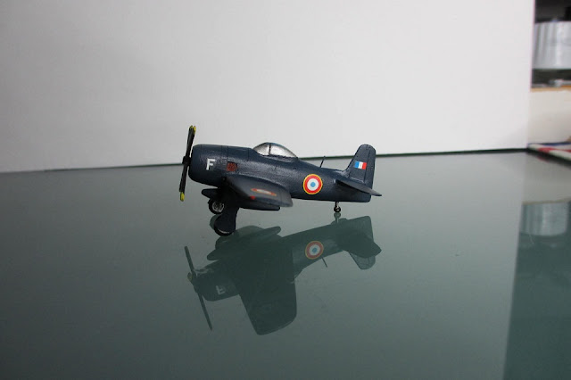 1/114 Grumman F8 Bearcat diecast metal aircraft miniature