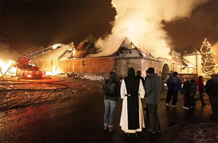 Beer Santa: Fire at Trappist Abbey Rochefort