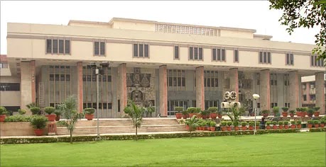Saregama Sues Emami Over Copyright Infringement of "Udi Jab Jab Zulfein"