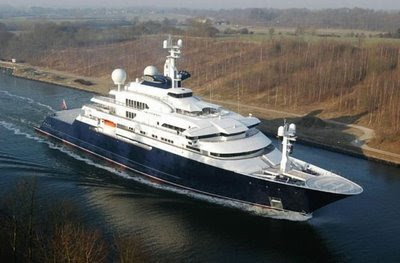 The World's Largest Privately Owned Yacht  Funny Picture