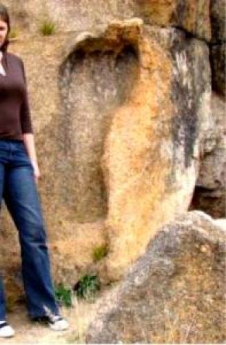 Giant Footprints