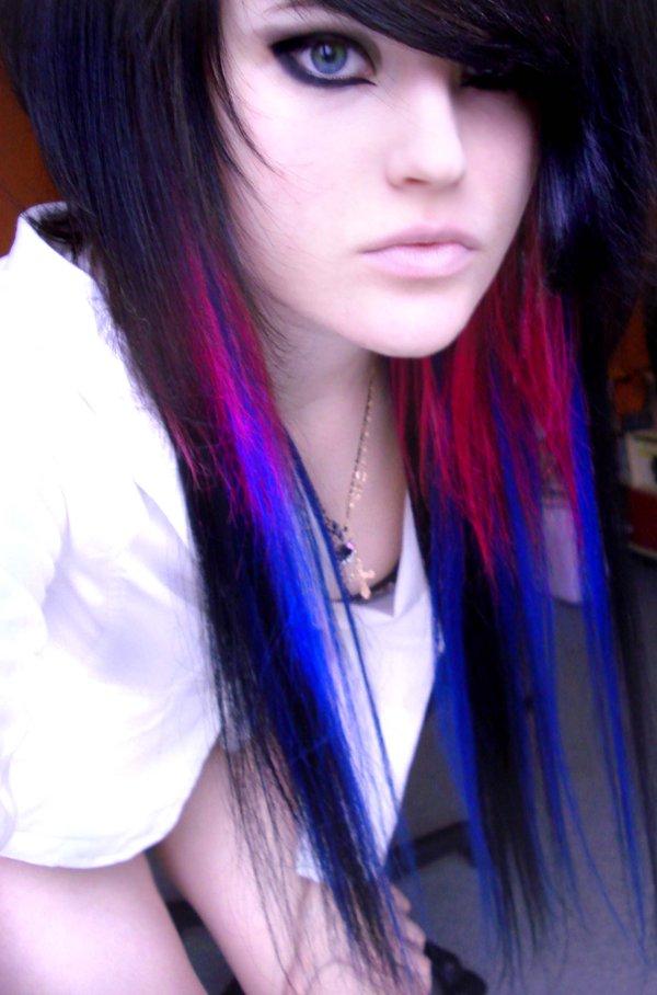 Adding bits of bright pink and lush blue to your emo scene hairstyle is eye 