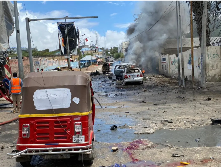 4 people were killed and their residence due to an explosion in Mogadishu