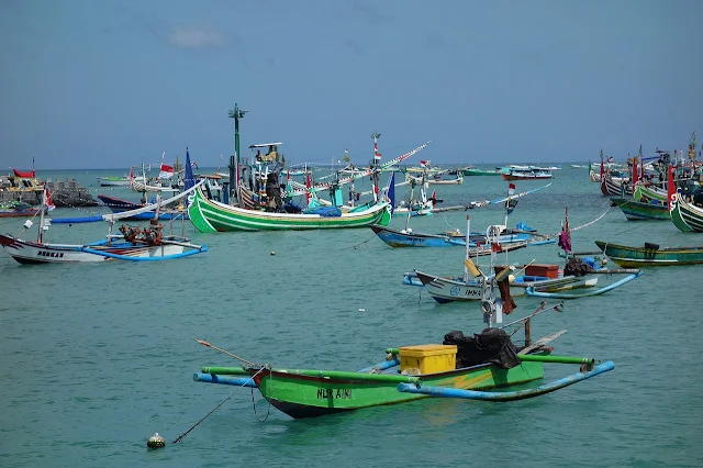 Perahu Nelayan Jimbaran