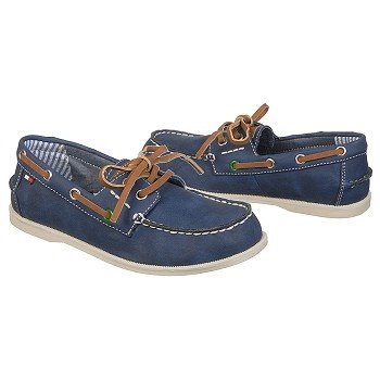 Outnumbered 3 to 1: Tommy Hilfiger Kids' Douglas Shoe Review