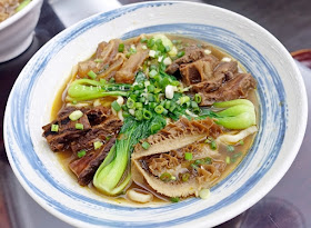 18 神仙川味牛肉麵 第一個被製成日本泡麵的台灣美食