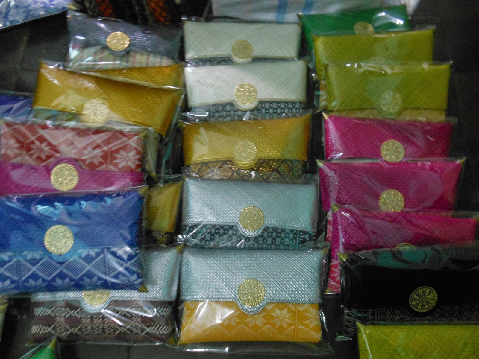  Kerajinan Tangan Rajapolah  Clutch Pandan songket 