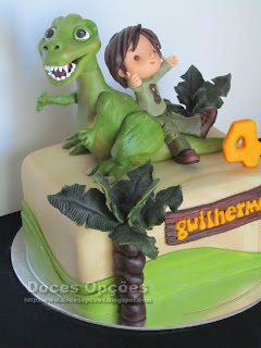 dino party cake