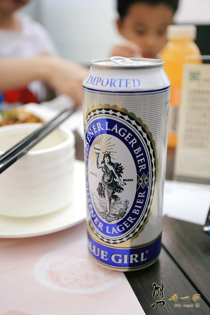 香港赤鱲角機場美食街|翡翠拉麵小籠包餐廳~現做麵點好吃