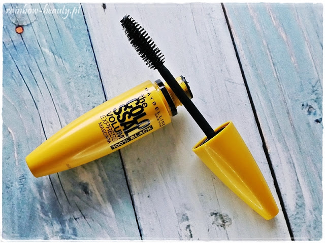 maybelline-the-colossal-volum-black-mascara-tusz-do-rzes-pogrubiajacy-opinie-blog-cena