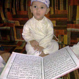 Gambar Anak Muslim Belajar Membaca Alqur'an