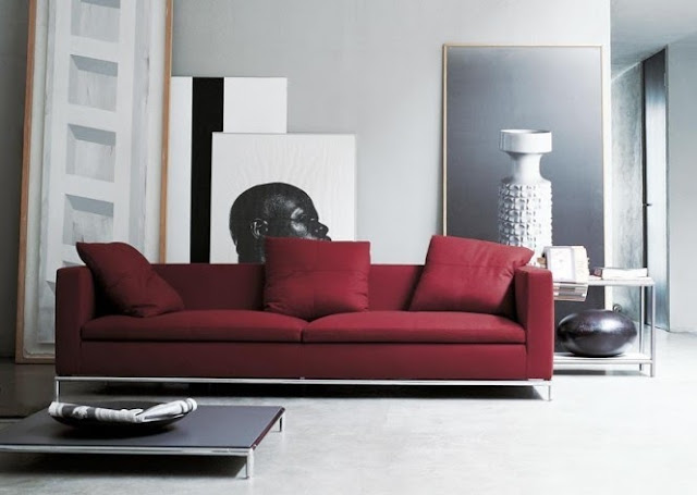  Living Room Decorating Ideas With Attractive Colored Sofa-11