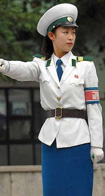 朝鮮女交警 朝鮮平壤女交警