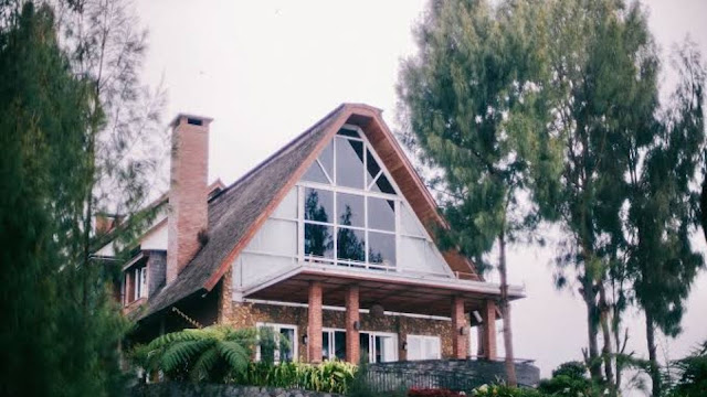 Cafe di Dekat Gunung Bromo