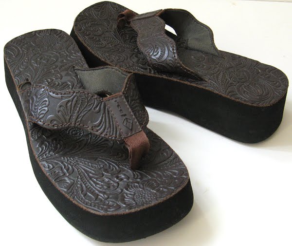 REEF PLATFORM LEATHER SANDALS REEF SANDALS SIZE 7