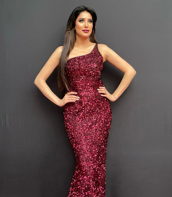 Mehwish Hayat Pics