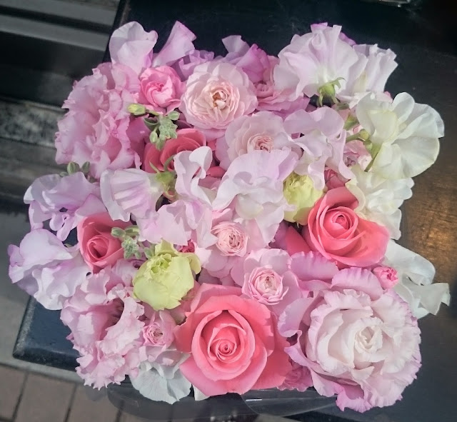 Arrangement    Rose  Sweet pea  Stock  Eustoma   バラ  スイトピー  ストック  トルコキキョウ