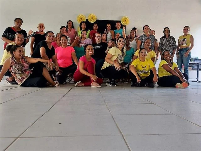 Equipes Saúde da Família do Votupoca e Arapongal realizam ação em comemoração ao mês da mulher