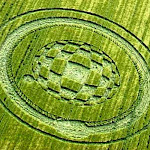 gambar crop circle, foto crop circle, alien, ufo, lingkaran tanaman, www.digaleri.com