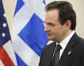 pasok_papakonstantinou_stros_kan_20100424_01