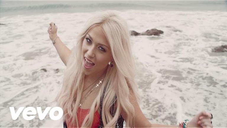 Daftar Judul Lagu Amelia Lily