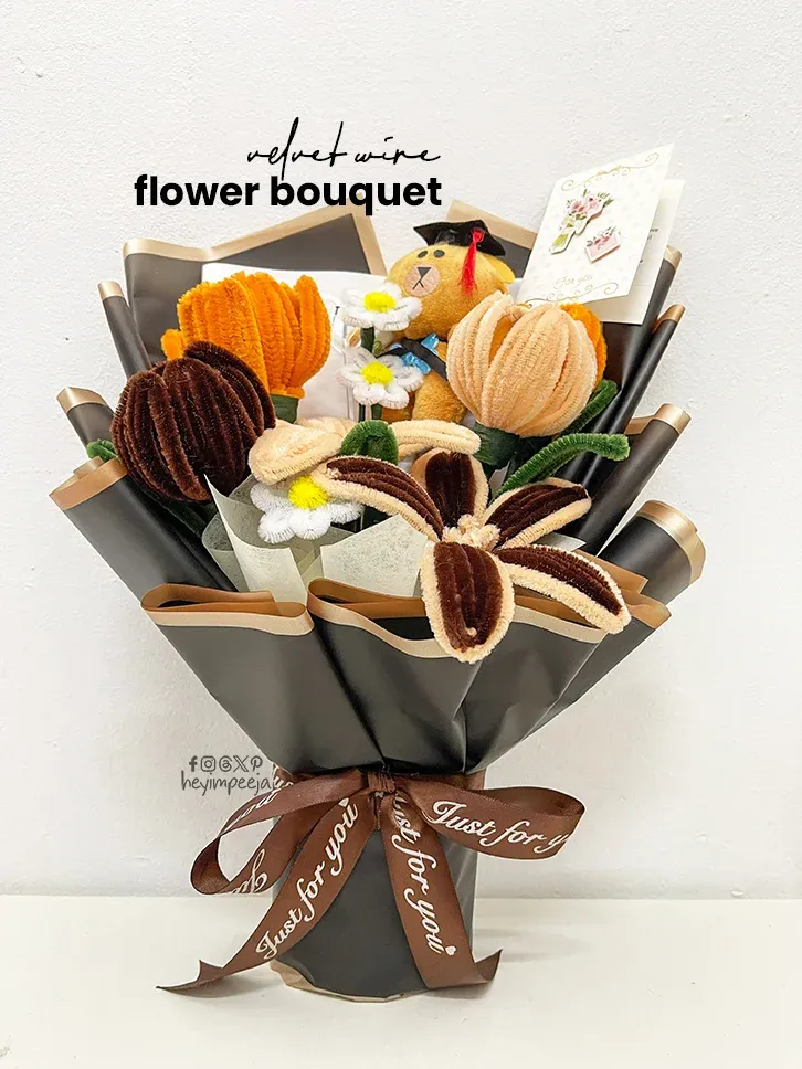 Velvet Wire/ Dawai Bulu Flower Bouquet
