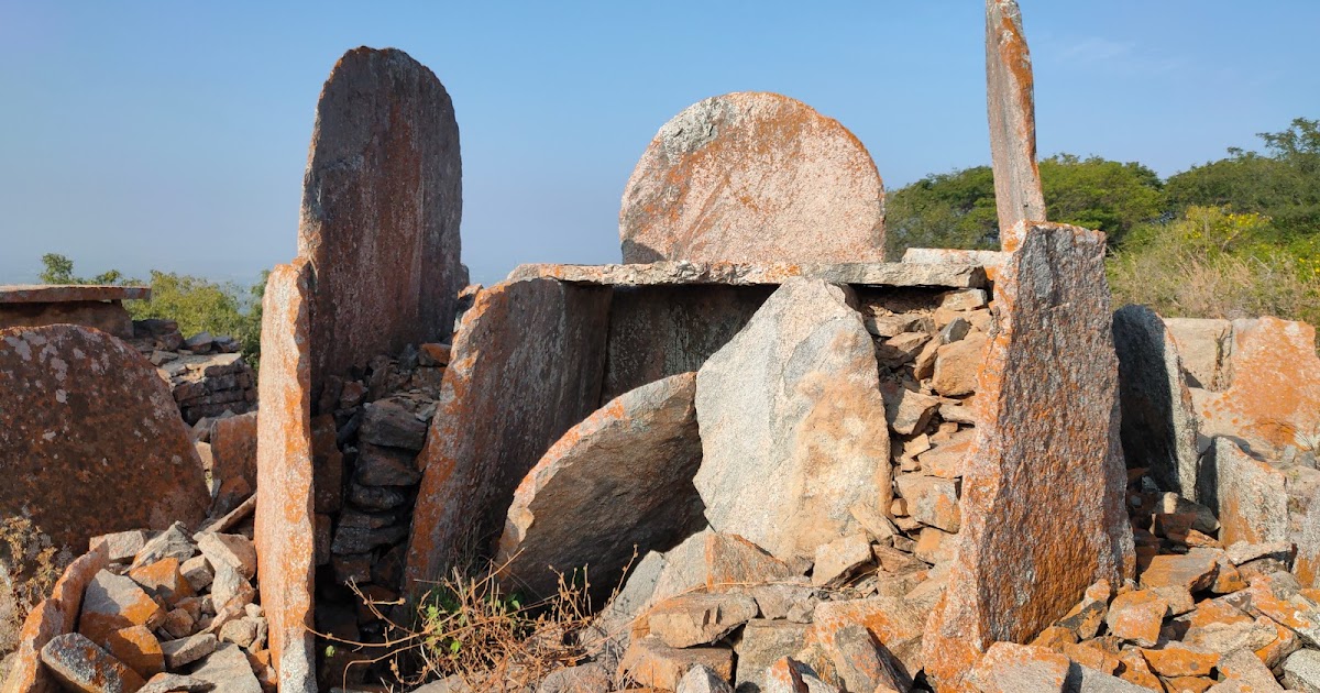 Dancing Colors of the Past: Unveiling Ancient Art at the Plains of Mystery (Mallachandram & Jagatab, Tamil Nadu)