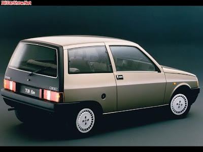 Lancia Y10 1986 with pictures and wallpapers