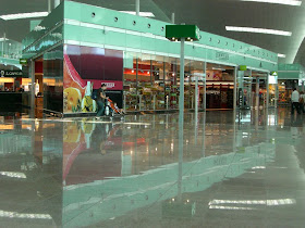 A shop in Barcelona Airport Terminal 1
