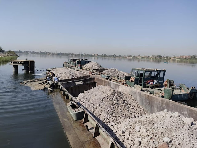 Ведомственными службами Египта устанавливаются причины транспортного происшествие близ новой плотины Наг-Хаммади, повлекшего за собой временное прекращение судоходства по реке Нил.