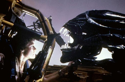 Ripley vs Alien queen