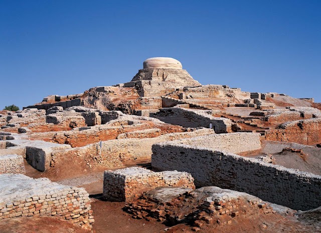 Mohenjo-Daro 