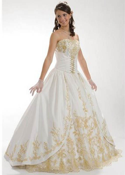 In 2010 one of the most popular wedding dress is a line wedding dresses 2010