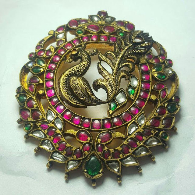 Exclusively Crafted Antique Kundan Pendants