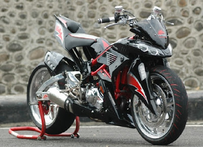 Modifikasi Motor Jupiter MX Terbaik Model Ducati