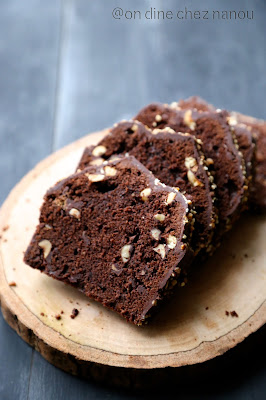 cake , pépites chocolat/praliné , noisettes , cacao