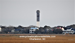 sullivans island light