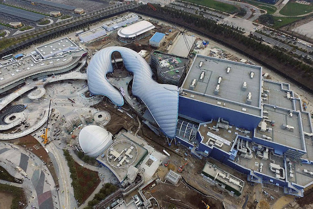 Aerial Pictures Of The Shanghai Disneyland Theme Park