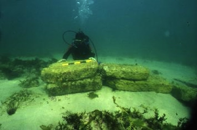 Dwarka Mythical City Found Under Water